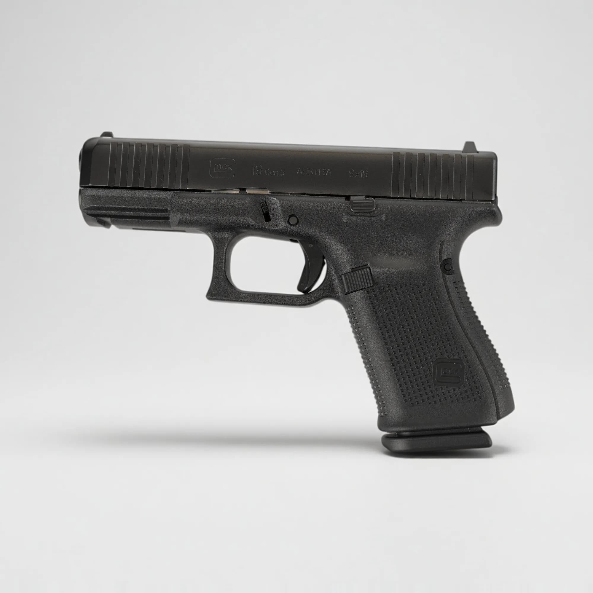 Glock 19 Gen5 FS 9mm Luger, kompakte Pistole mit 15 Schuss, Hauptansicht